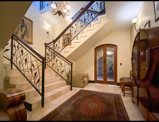 6 BEDROOM HOUSE FOR SALE IN DAINFERN VALLEY ESTATE